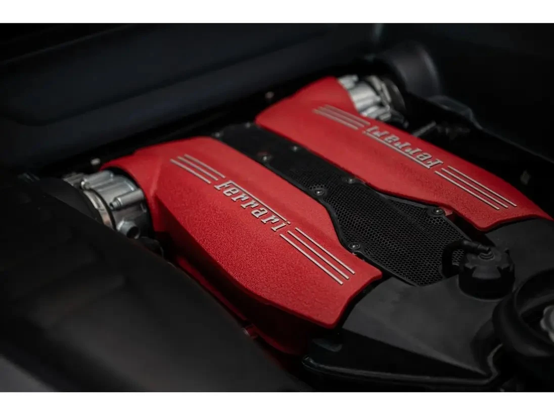 Ferrari 488 GTB, снимка 8 - Автомобили и джипове - 54877491