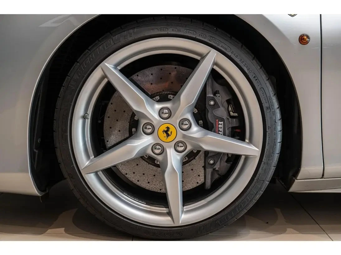 Ferrari 488 GTB, снимка 7 - Автомобили и джипове - 54877491