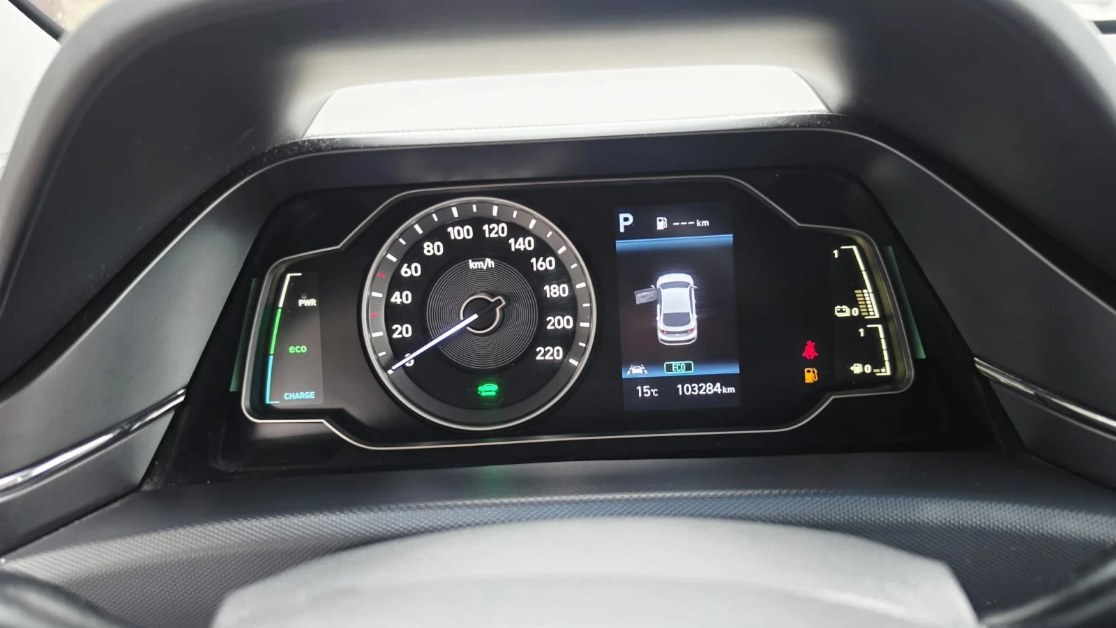 Hyundai Ioniq, снимка 11 - Автомобили и джипове - 54931342