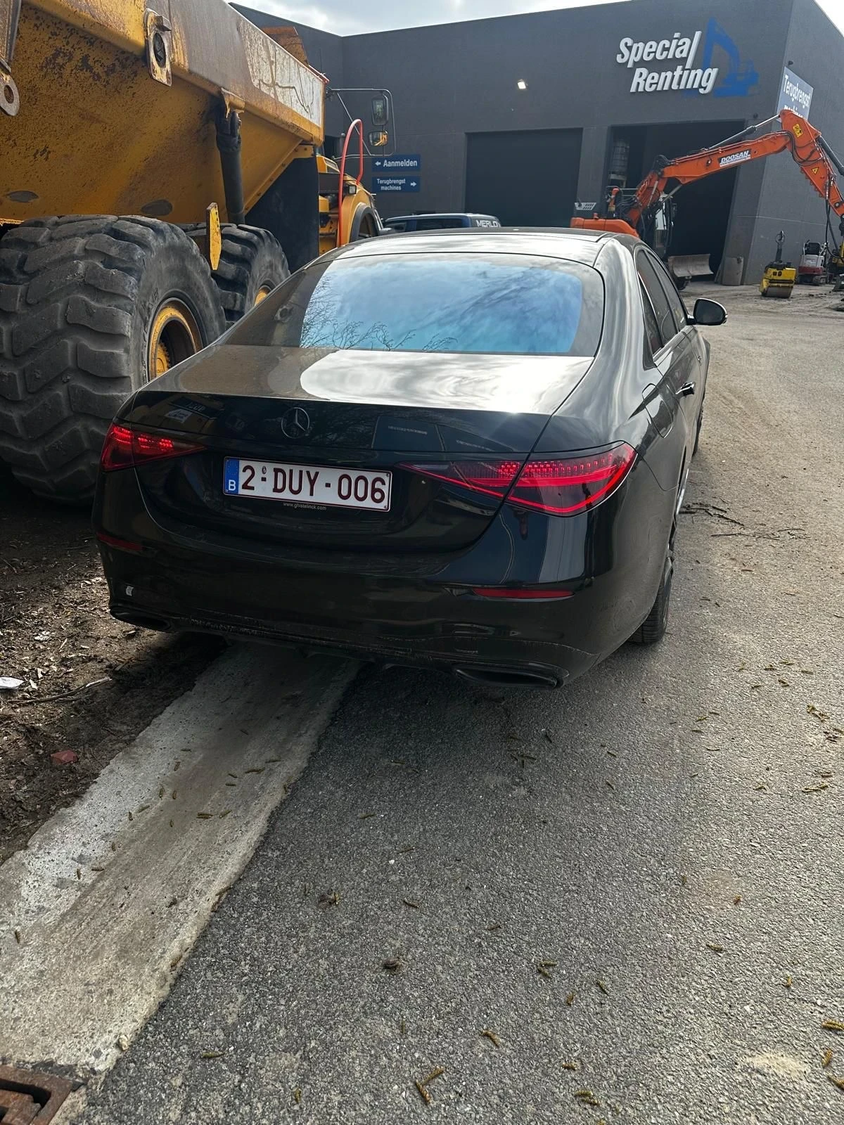 Mercedes-Benz S 580 S580e, снимка 10 - Автомобили и джипове - 54968720