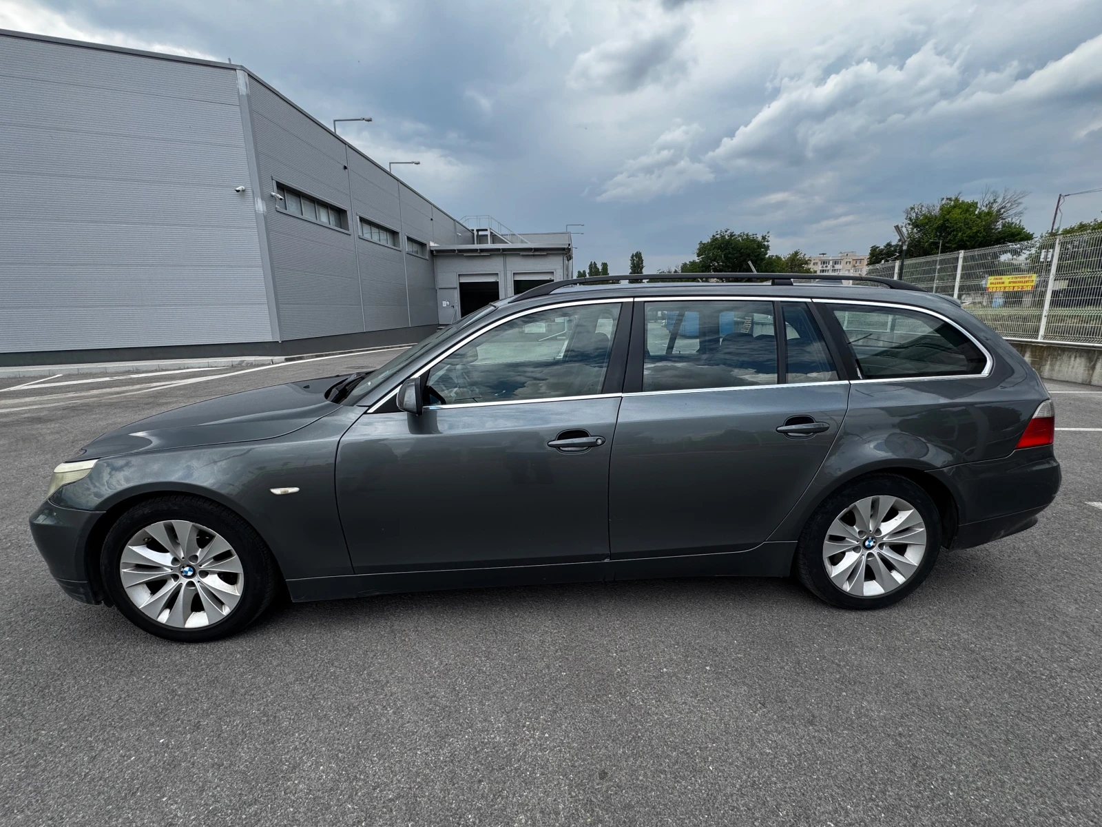 BMW 530 E61, снимка 3 - Автомобили и джипове - 55060332