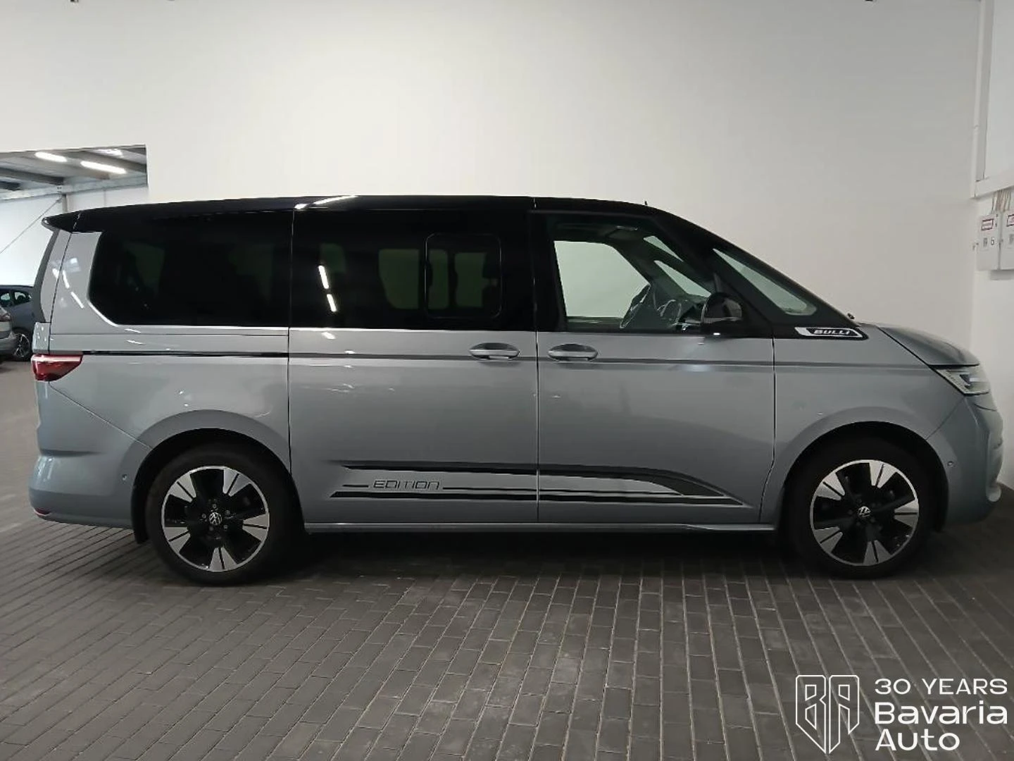 VW Multivan Edition long DSG Easy Open Basic, снимка 5 - Автомобили и джипове - 55215004