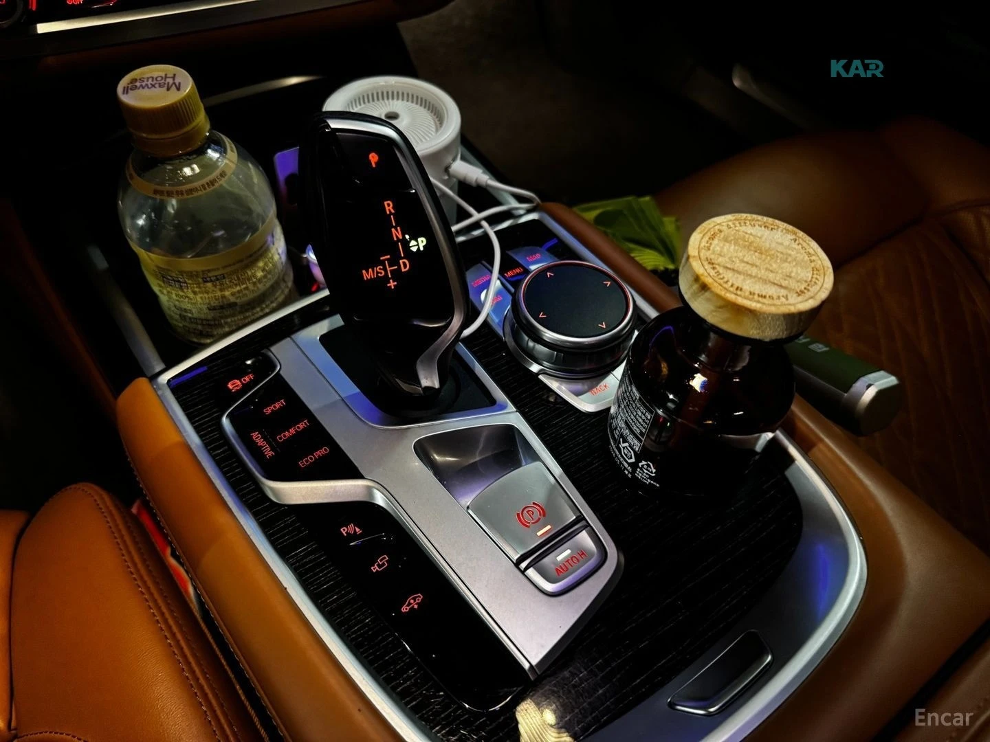 BMW 740 i / M PKG / LASER / BOWERS / ОБДУХ / ПОДГРЕВИ, снимка 9 - Автомобили и джипове - 55265098