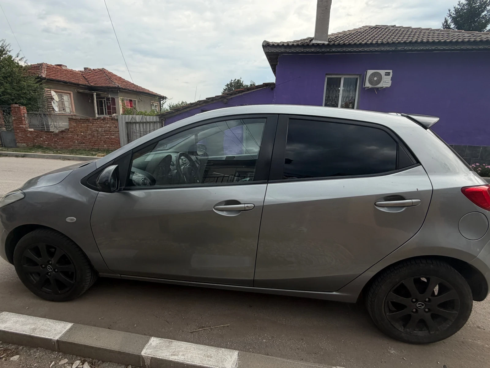 Mazda 2, снимка 3 - Автомобили и джипове - 55408280