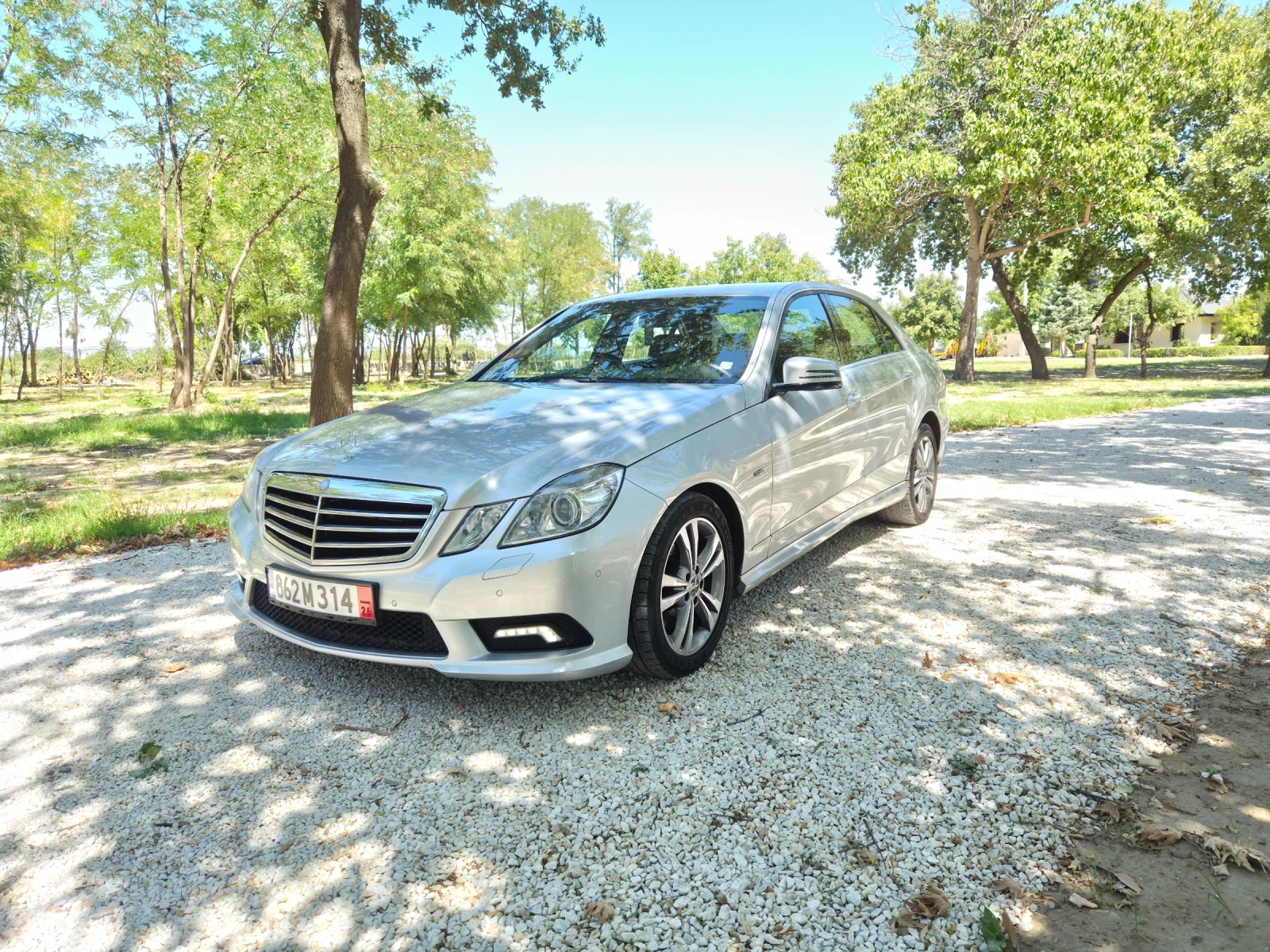 Mercedes-Benz E 350    350 3.0  AMG, снимка 6 - Автомобили и джипове - 55681451