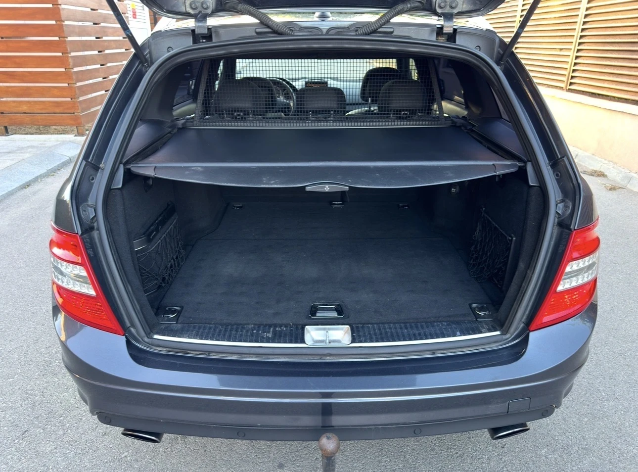 Mercedes-Benz C 350 AMG / PANORAMA / HARMAN KARDON / NAVI / PODGREV, снимка 16 - Автомобили и джипове - 55981615