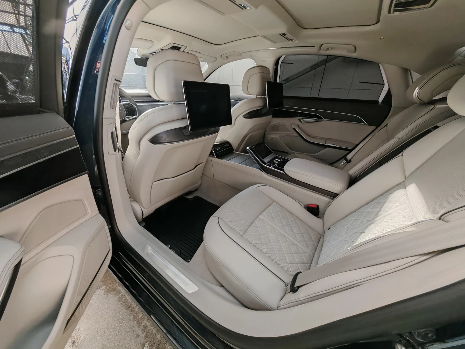 Audi A8 L 60 TFSI 4.0 V8 Audi �������� �� 09.2027 | Mobile.bg � ����������� 12