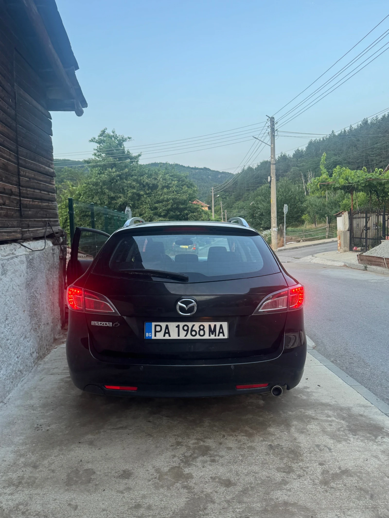 Mazda 6 2.0, снимка 3 - Автомобили и джипове - 56105982