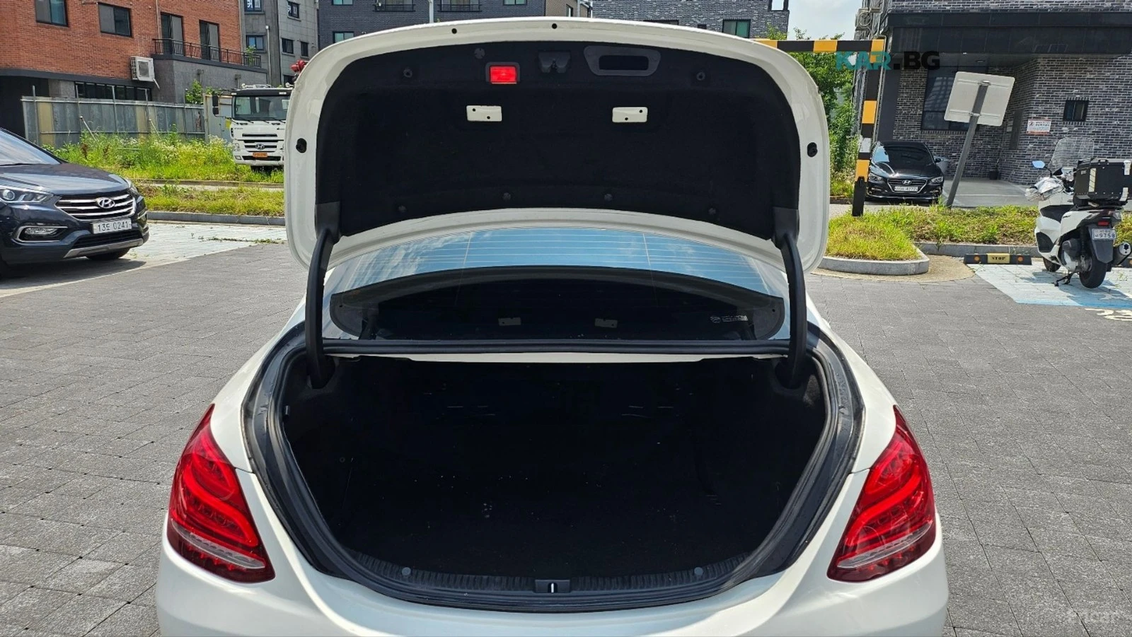 Mercedes-Benz C 200 �������* CAMERA* ������� | Mobile.bg � ����������� 9