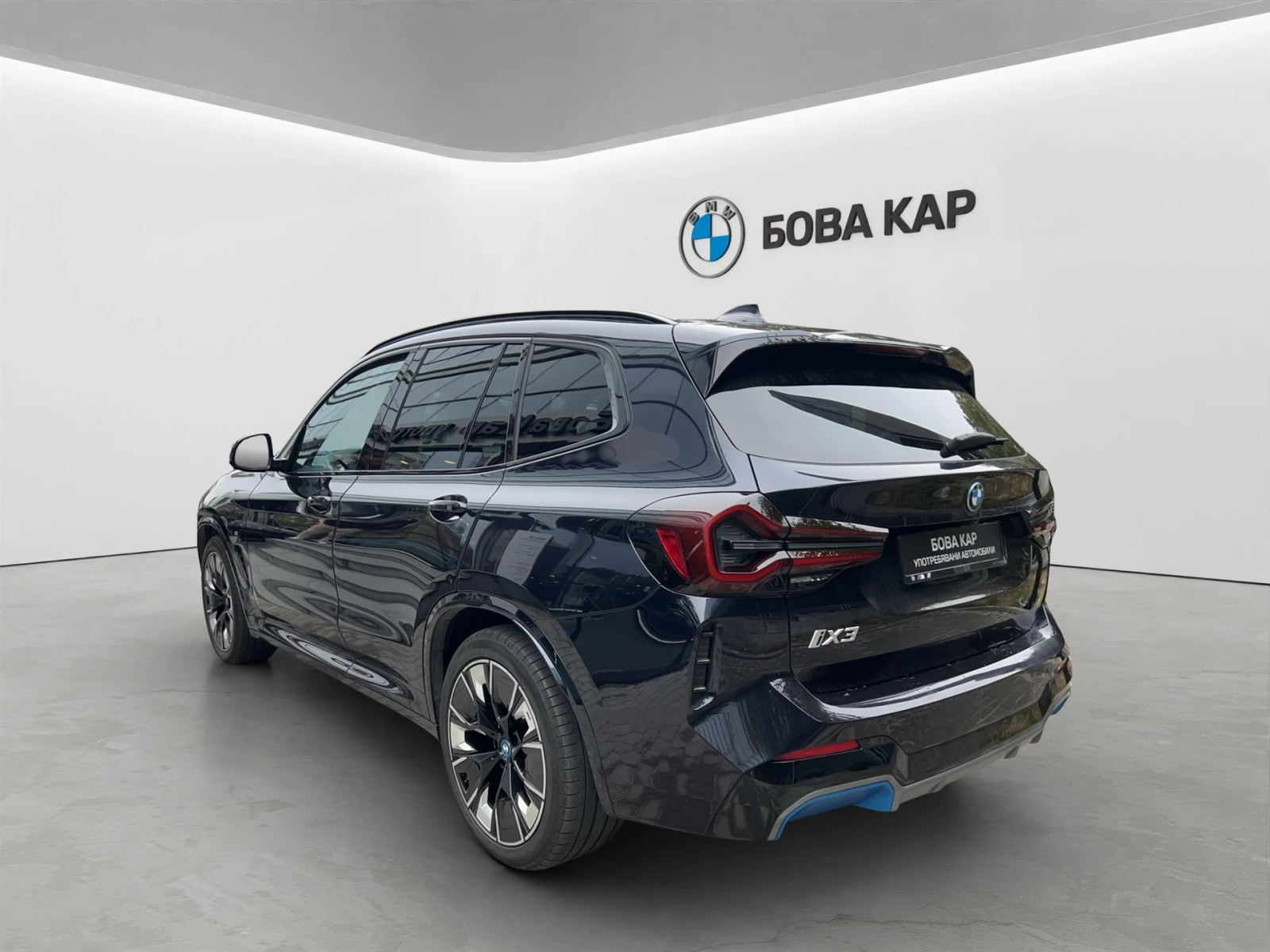 BMW iX3, снимка 11 - Автомобили и джипове - 56725230