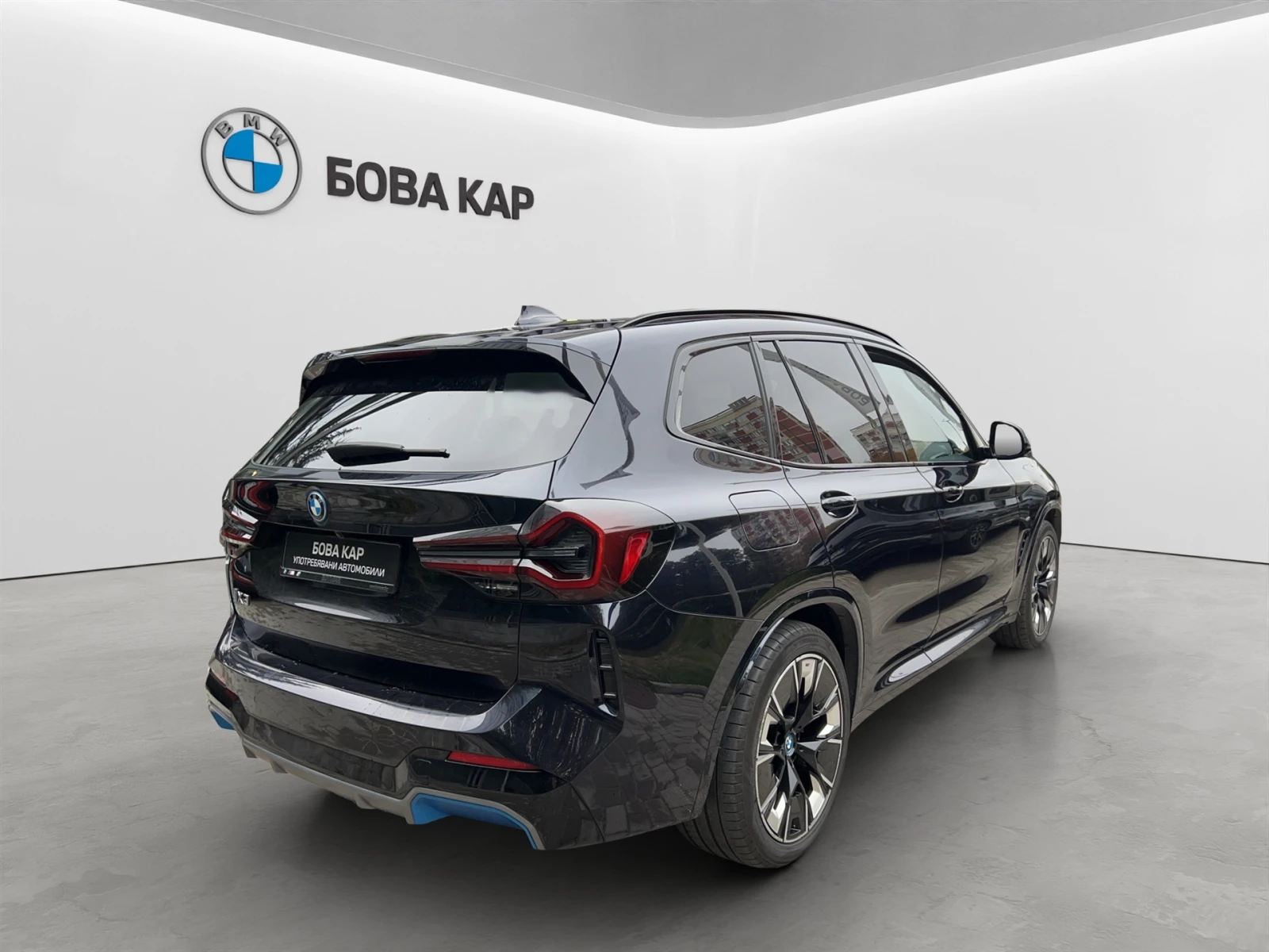 BMW iX3, снимка 2 - Автомобили и джипове - 56725230