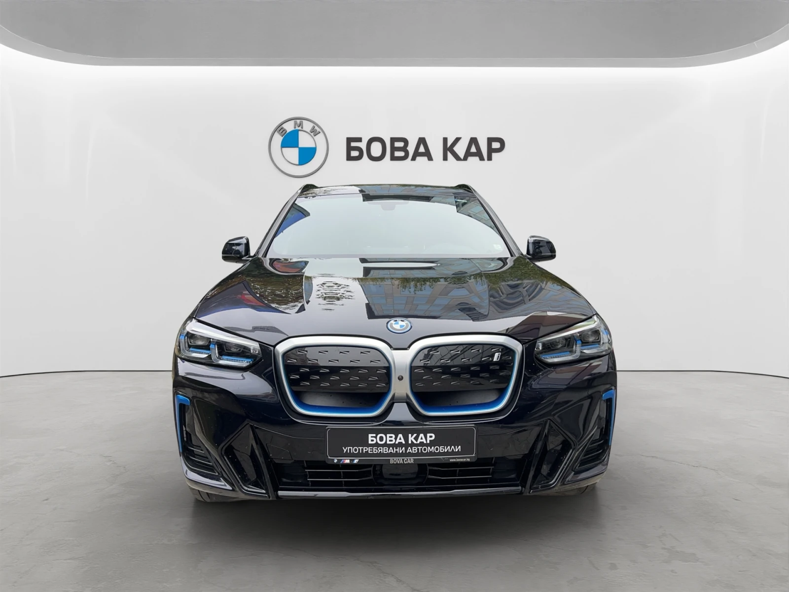 BMW iX3, снимка 9 - Автомобили и джипове - 56725230