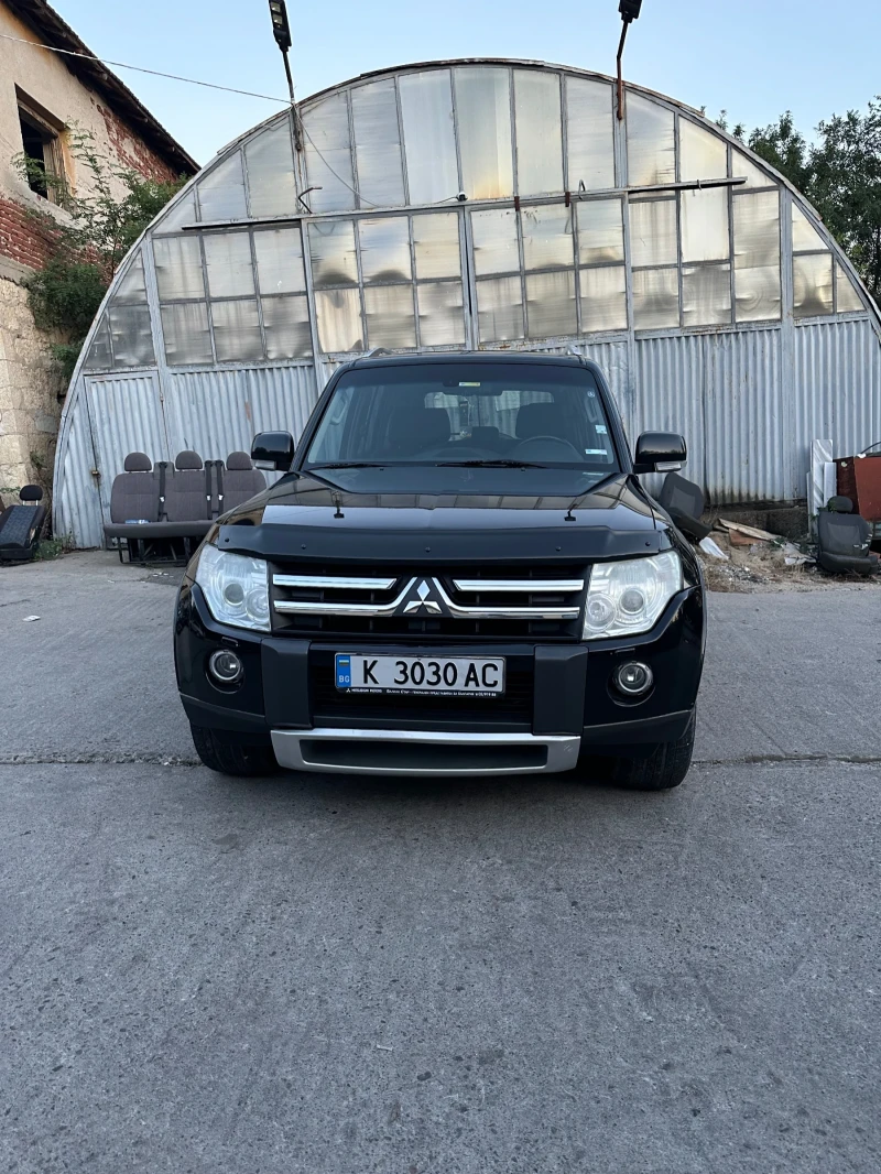 Mitsubishi Pajero, снимка 2 - Автомобили и джипове - 47331059