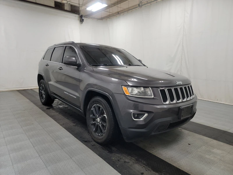 Jeep Grand cherokee 2015 Jeep Grand Cherokee Laredo, снимка 1 - Автомобили и джипове - 48137104