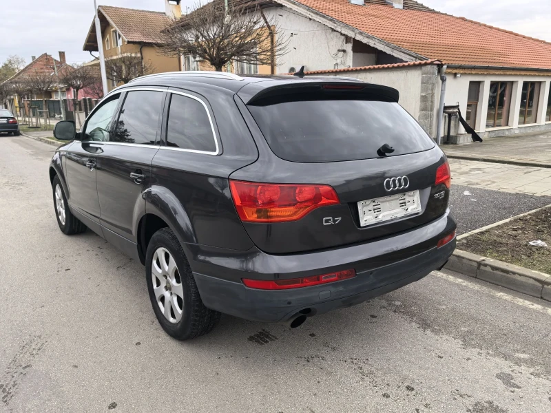 Audi Q7 3.0d-7места, снимка 6 - Автомобили и джипове - 48312151