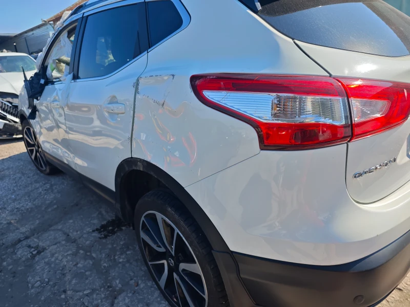 Nissan Qashqai, снимка 4 - Автомобили и джипове - 51417963