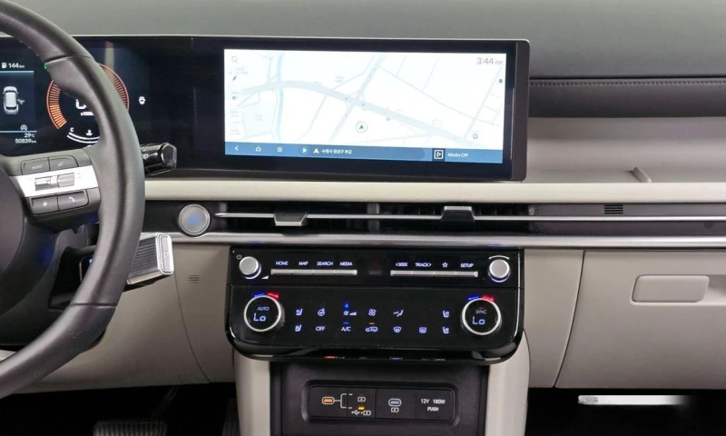 Hyundai Tucson Diesel 2.0 2WD Premium * НАЙ-ДОБРА ЦЕНА В БЪЛГАРИЯ, снимка 14 - Автомобили и джипове - 52046450