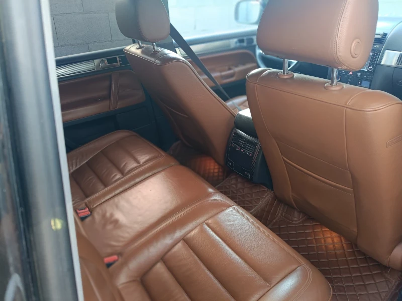 VW Touareg 3.2, снимка 6 - Автомобили и джипове - 52527544