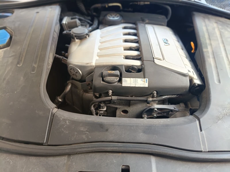 VW Touareg 3.2, снимка 3 - Автомобили и джипове - 52527544