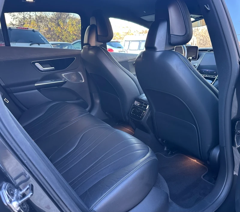 Mercedes-Benz EQE 350+ , снимка 8 - Автомобили и джипове - 52618993