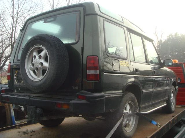 Land Rover Discovery 300TDI, снимка 3 - Автомобили и джипове - 46834387