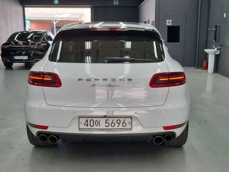 Porsche Macan TURBO| CAMERA| 3.6, снимка 4 - Автомобили и джипове - 54503925