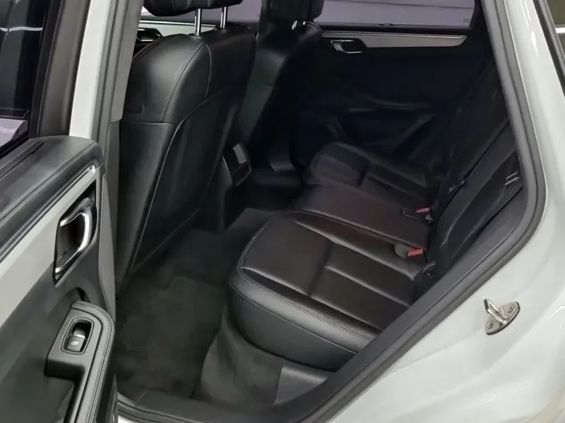 Porsche Macan TURBO| CAMERA| 3.6, снимка 12 - Автомобили и джипове - 54503925