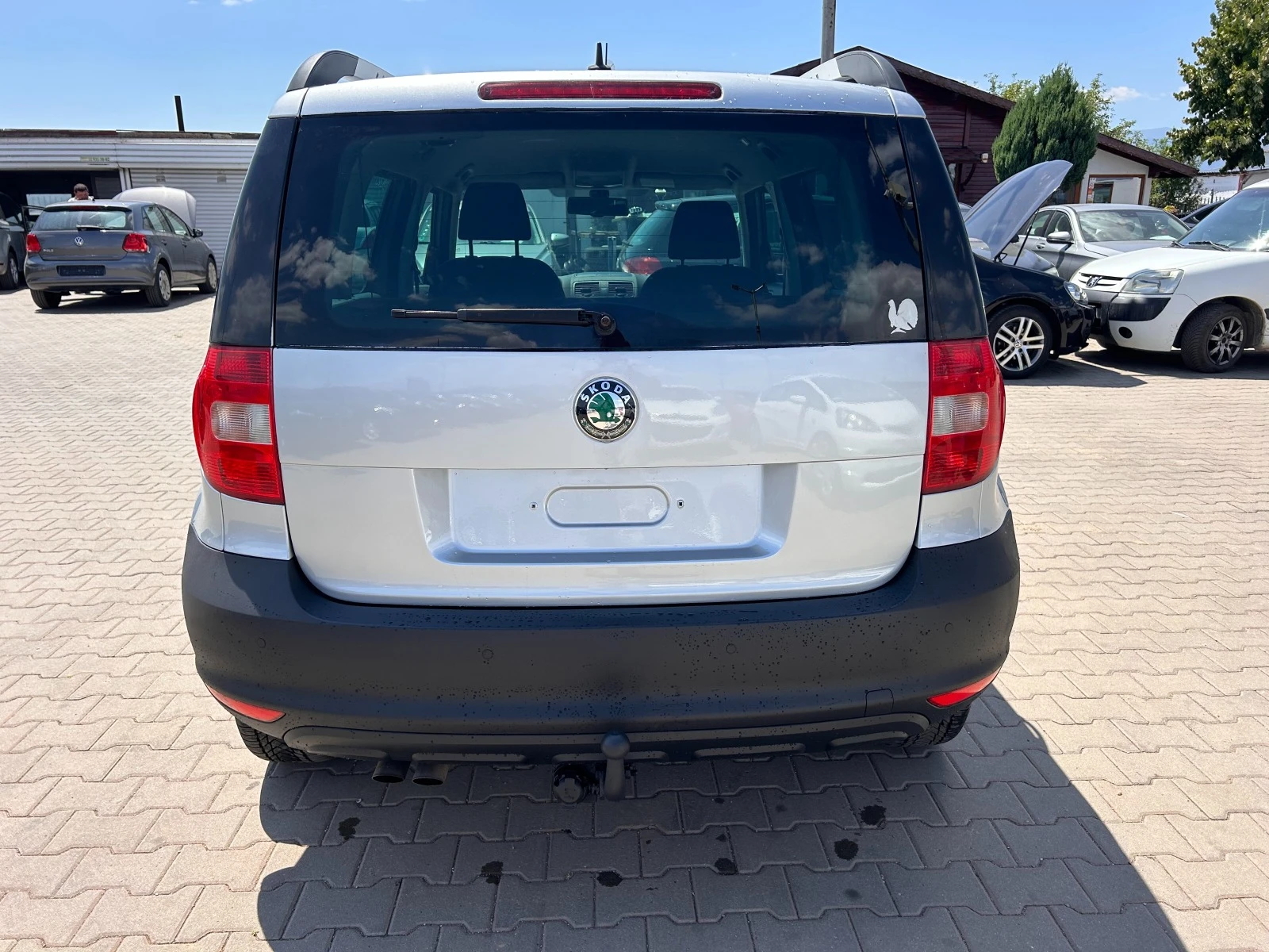 Skoda Yeti 2.0TDI 4X4 NAVI EURO 5 ЛИЗИНГ - изображение 7