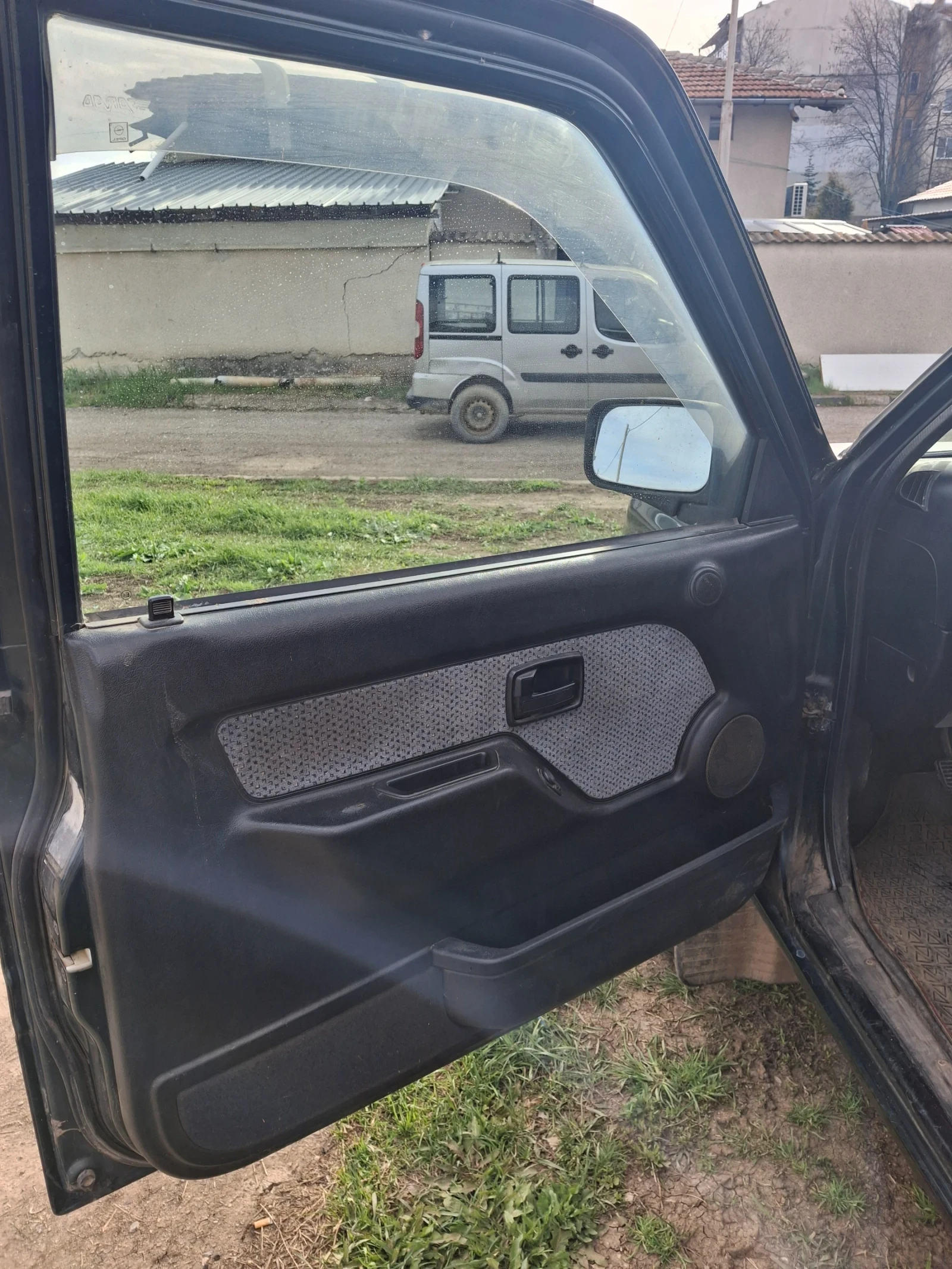 Opel Frontera 2.5 TD - изображение 9