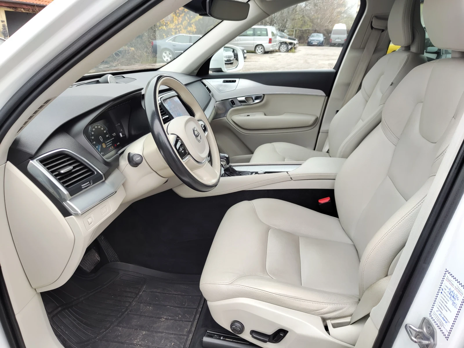 Volvo Xc90  - изображение 10