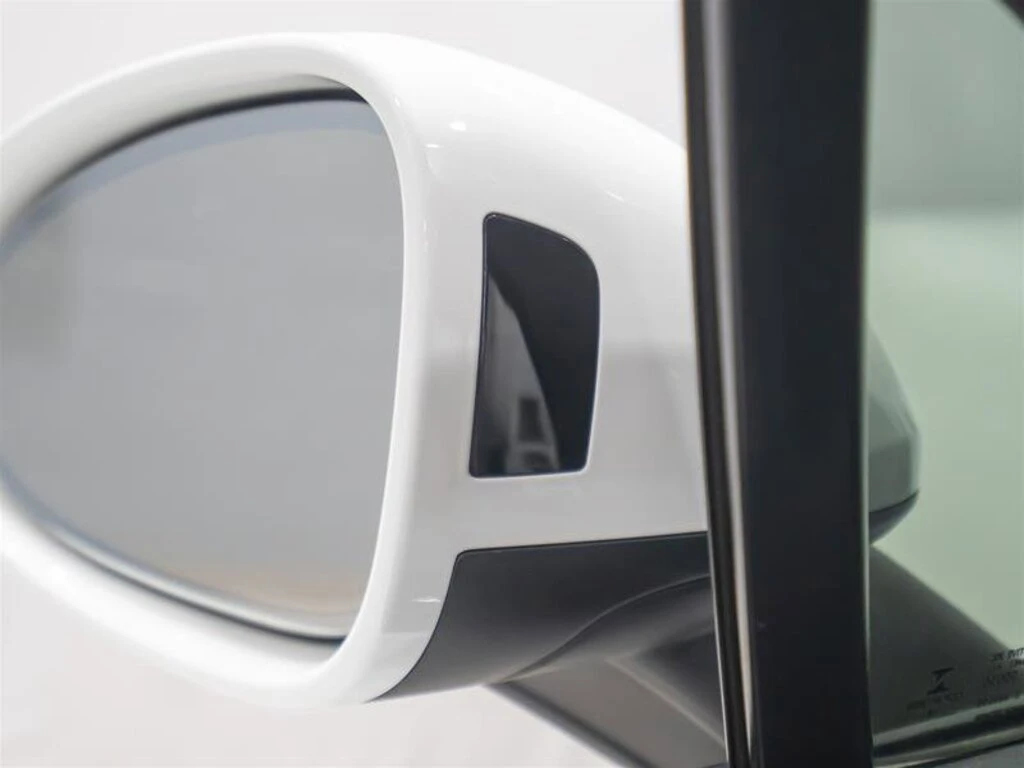 Porsche Macan * GTS * CARFAX * ЦЕНА ДО БГ - изображение 8