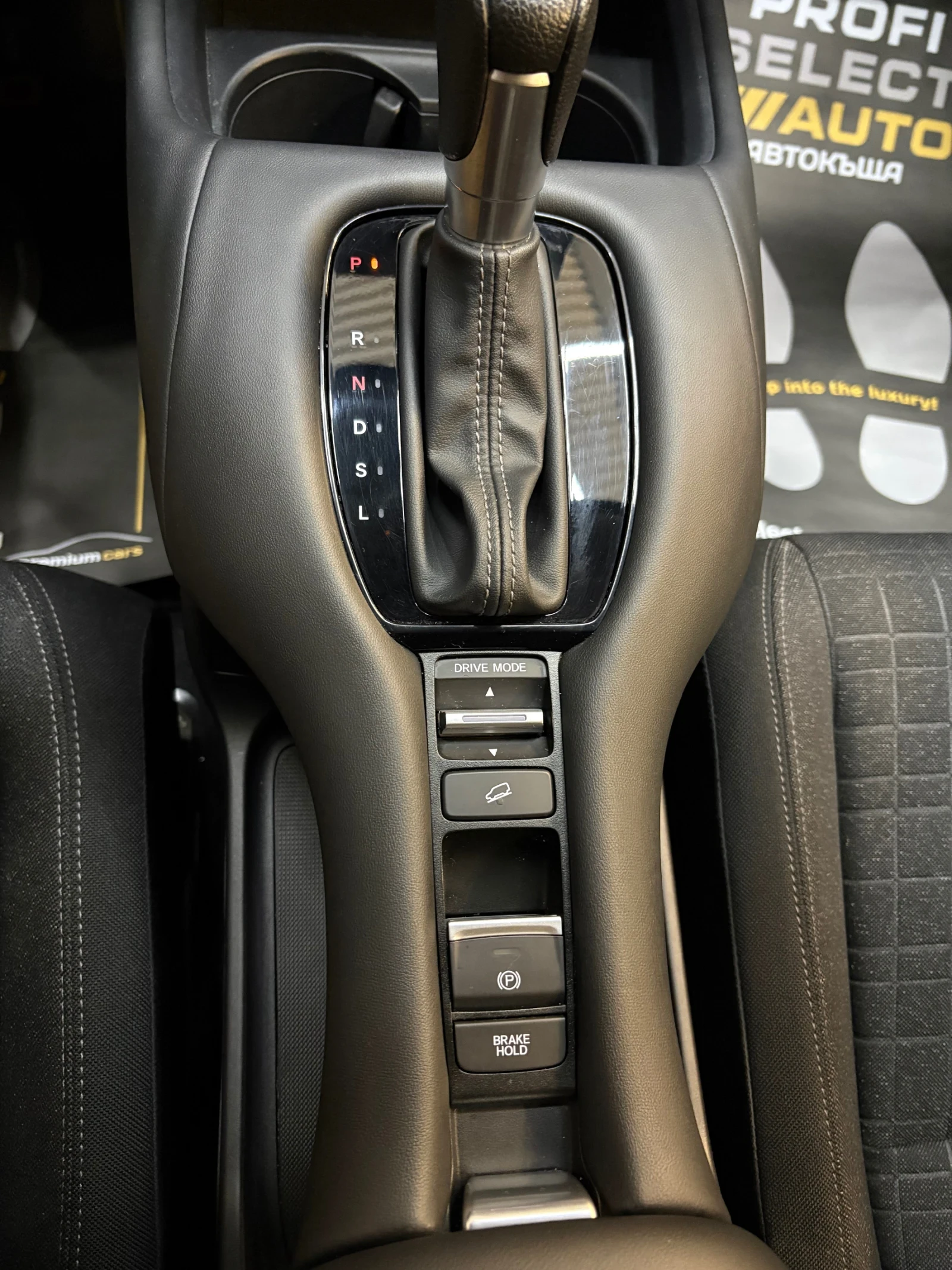 Honda Hr-v Sport AWD 35000km - изображение 7