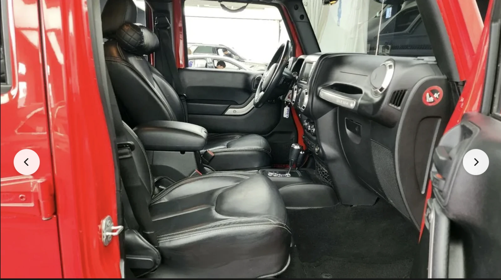 Jeep Wrangler UNLIMITED* SAHARA* 3.6* V6* ПОДГРЕВ* КОЖА* КАМЕРА*, снимка 15 - Автомобили и джипове - 53712424