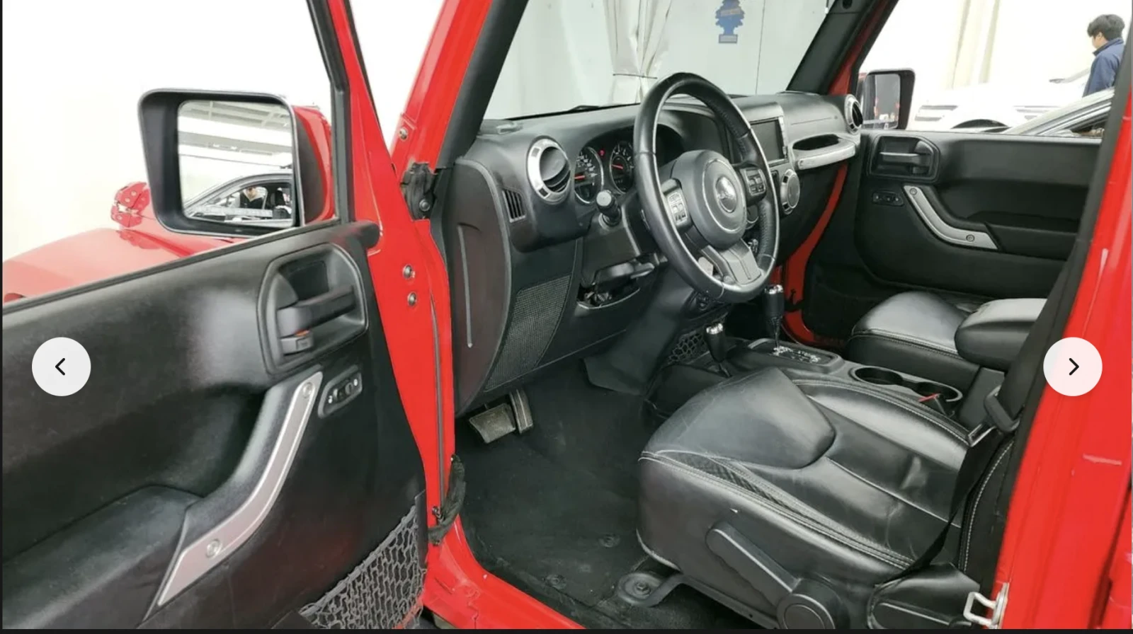 Jeep Wrangler UNLIMITED* SAHARA* 3.6* V6* ПОДГРЕВ* КОЖА* КАМЕРА* - изображение 6