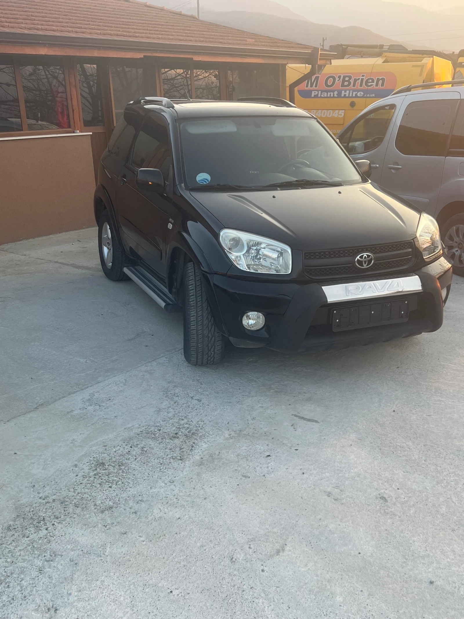 Toyota Rav4 2.0 Benzin  ГЪРЦИЯ! - изображение 4