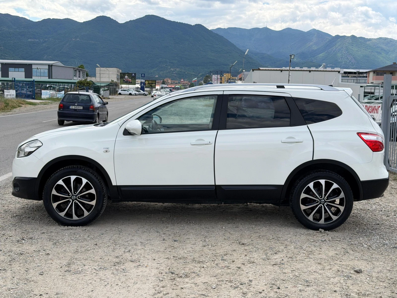 Nissan Qashqai 1.5DCI 110K.S 6S.K NABI 7.MESTA | Mobile.bg � ����������� 2