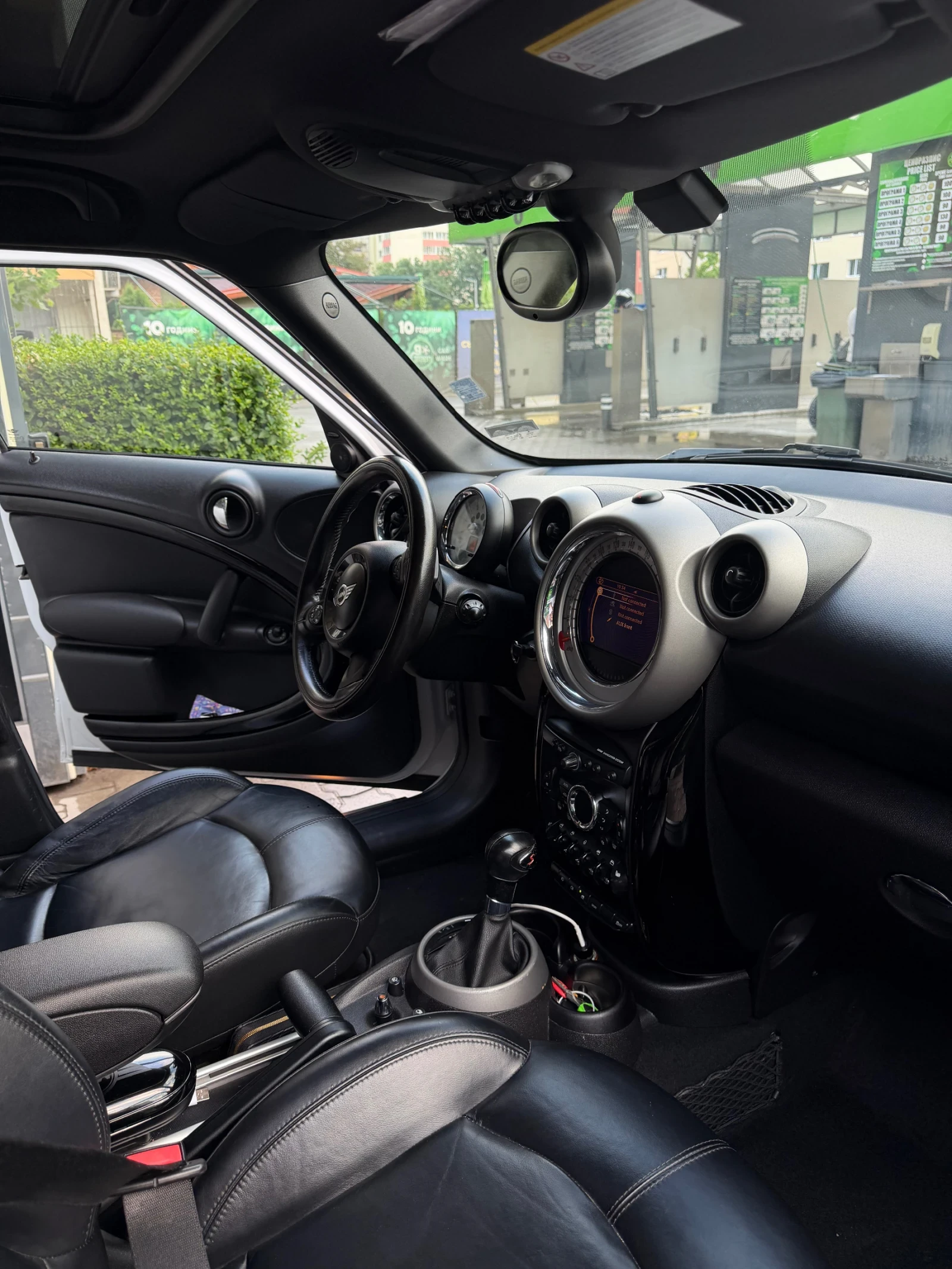 Mini Countryman SмоделТОП СЪСТОЯНИЕ, СОБСТВЕН ЛИЗИНГ 100% УДОБРЕНИ, снимка 4 - Автомобили и джипове - 55053333