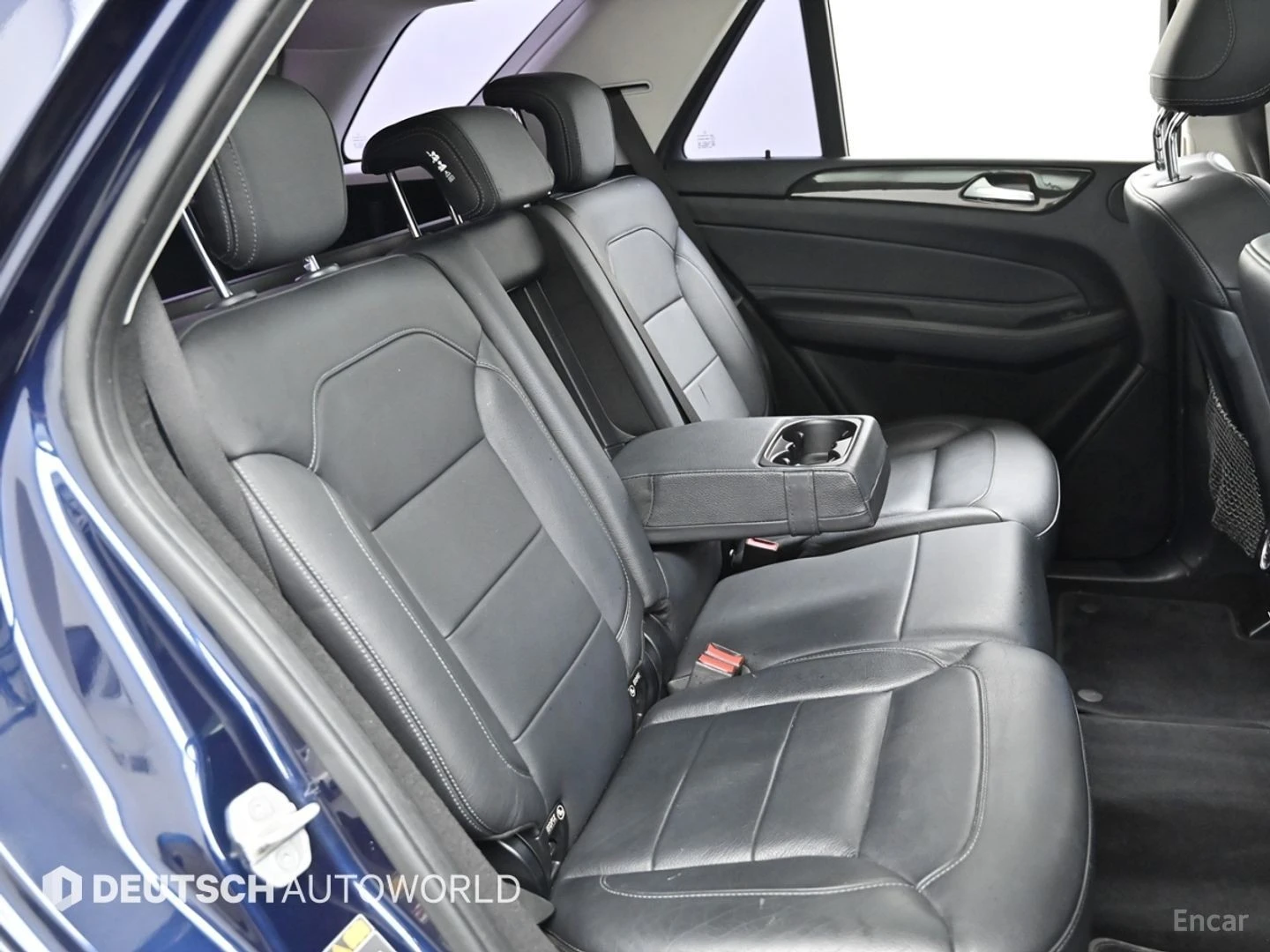 Mercedes-Benz GLE 350d 4MATIC* КОЖА* ОБДУХВ* НАВИ* ПАНО, снимка 10 - Автомобили и джипове - 55596360