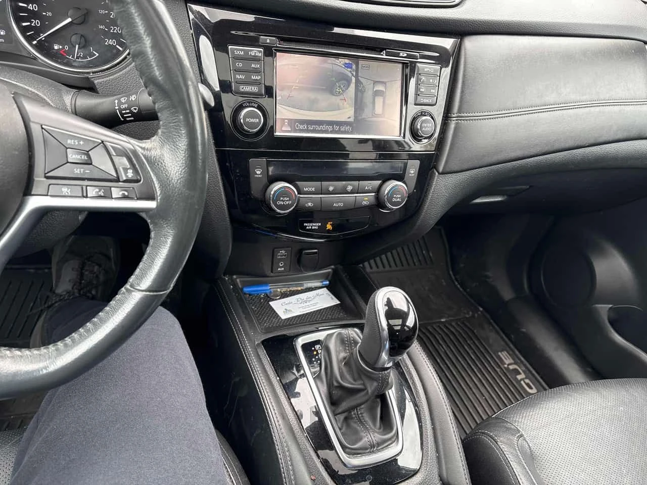 Nissan Rogue * AWD 4dr * CARFAX * ОПЦИЯ ЗА ФИНАНСИРАНЕ, снимка 9 - Автомобили и джипове - 55615102