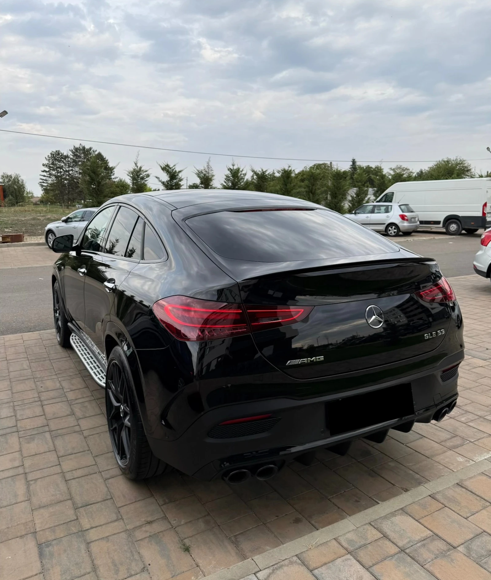 Mercedes-Benz GLE 53 4MATIC + AMG Coupe, снимка 3 - Автомобили и джипове - 56158423