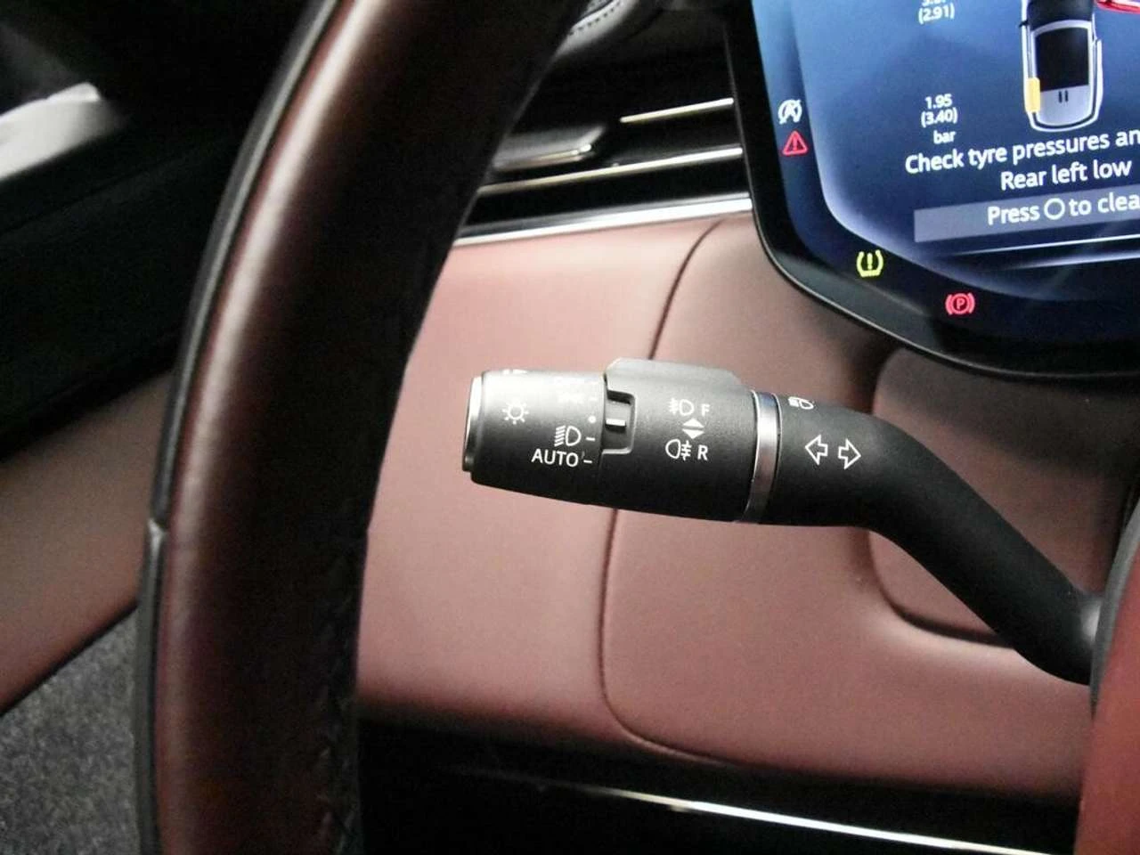 Land Rover Range Rover Sport, снимка 15 - Автомобили и джипове - 56705709