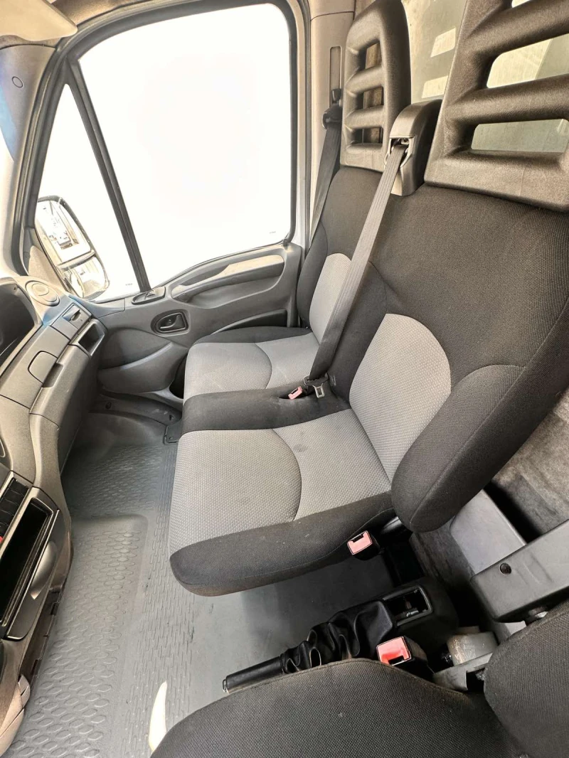 Iveco Daily 35c15, снимка 13 - Бусове и автобуси - 52347641