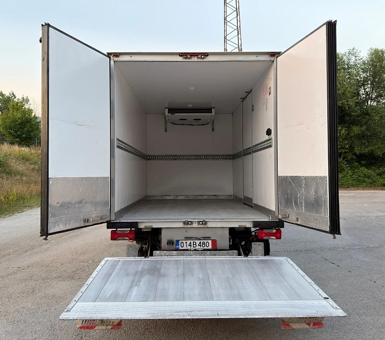 Iveco 35c18 HI-MATIC* ХЛАДИЛЕН-29* 3.70* БОРД+ ВРАТИ* ТОК* КЛИ, снимка 8 - Бусове и автобуси - 54693814