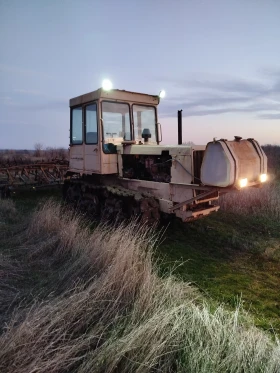 Трактор Друга марка ДТ-75, снимка 3