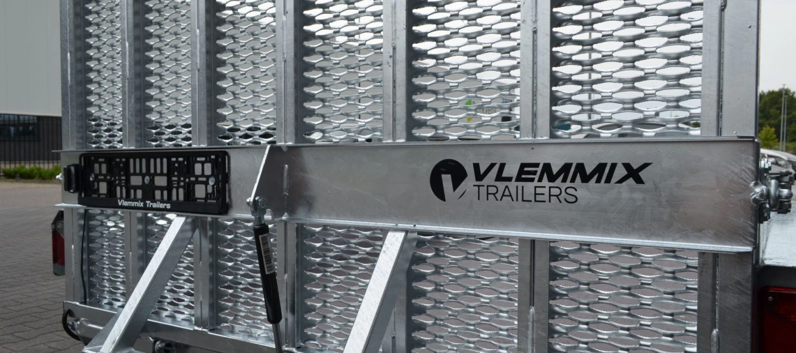 За автомобил Vlemmix MT 400/3 3500KG, снимка 8 - Ремаркета - 53733028