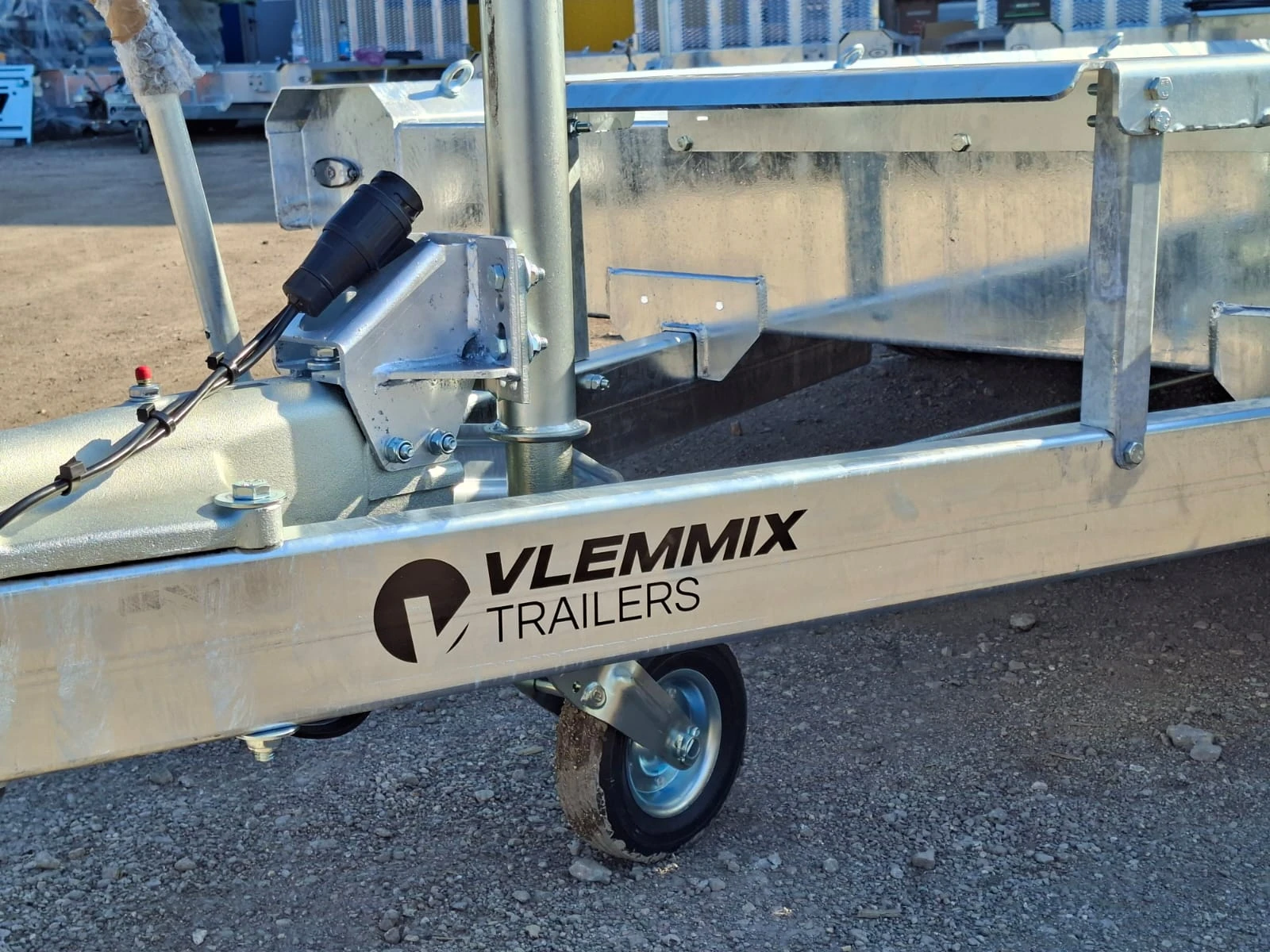 �� ��������� Vlemmix MT 400/3 3500KG 3�1500KG | Mobile.bg � ����������� 12