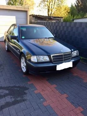 Двигател за Mercedes-Benz C 220, снимка 1