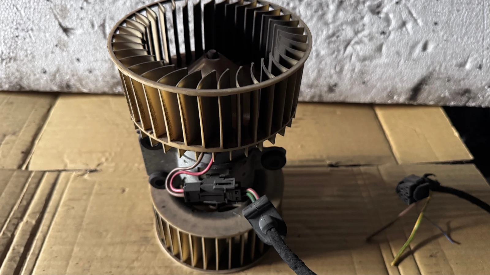 ���������� �� ����� �a BMW E39 - 539.9533.900 / 64.11-8372493.9 | Mobile.bg � ����������� 1