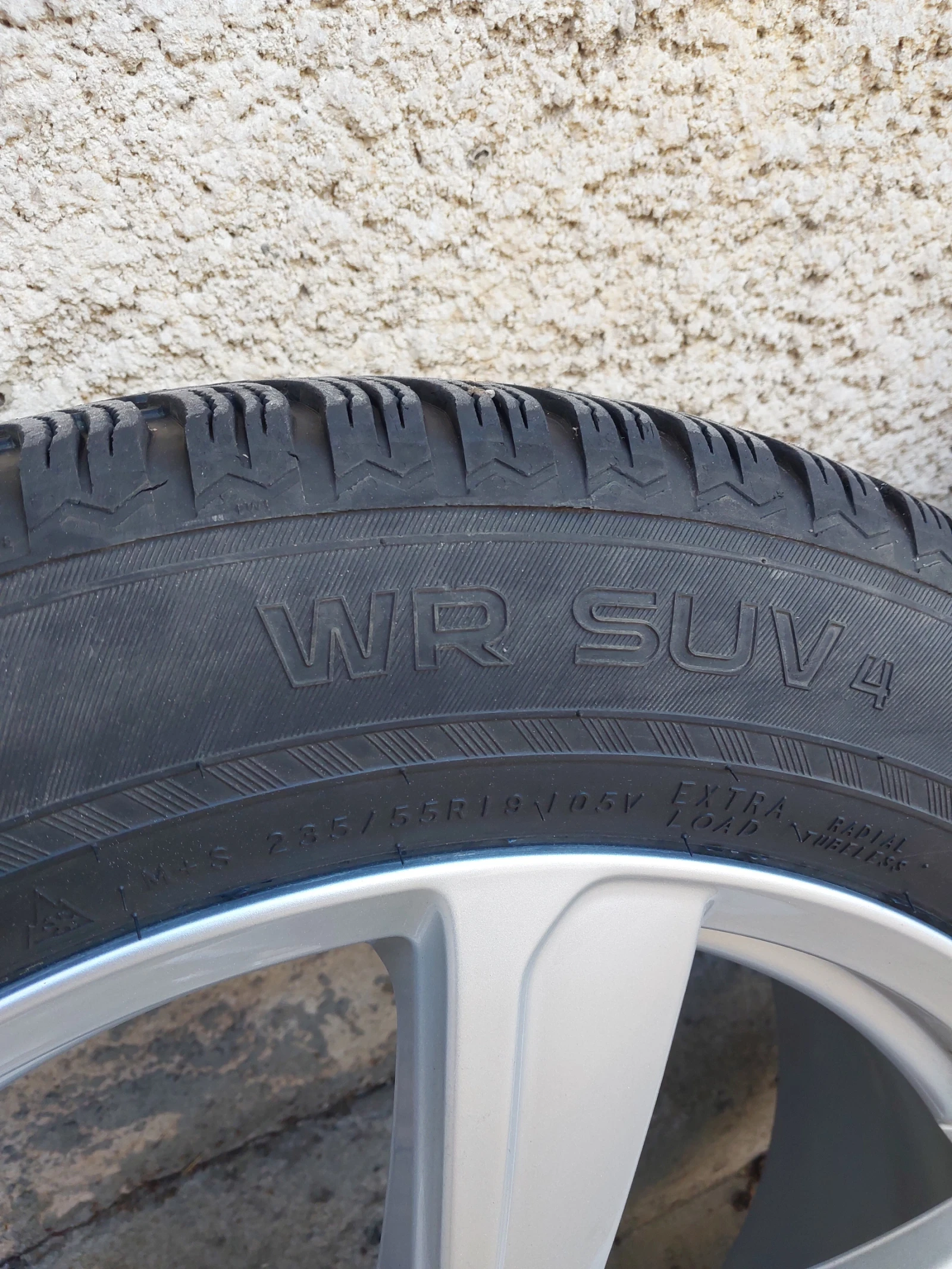    235/55R19  Volvo | Mobile.bg   3