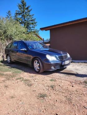 Обява за продажба на Mercedes-Benz C 220 2.2CDI Автоматик  ~3 500 лв. - изображение 2